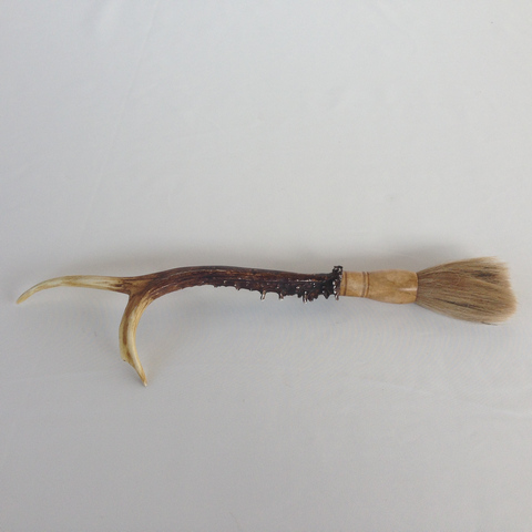 ANTIQUE P/BRUSH ANTLER HORN        46CM