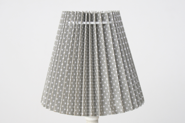 Extra Small Pleated Shade