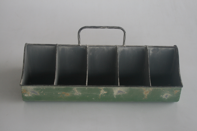 10 Division Herb Box