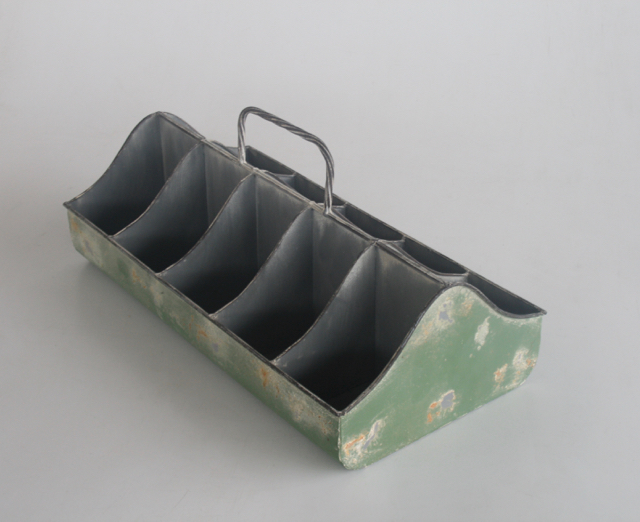 10 Division Herb Box