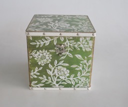 Set Of 3 Square Boxes Green Flowers