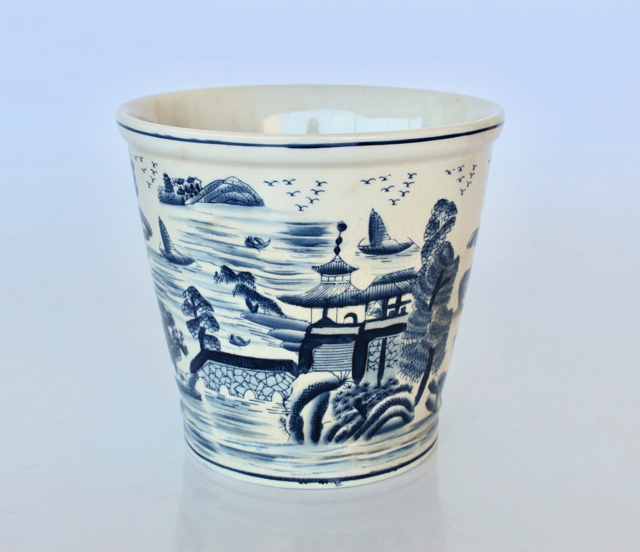Blue Willow Planter