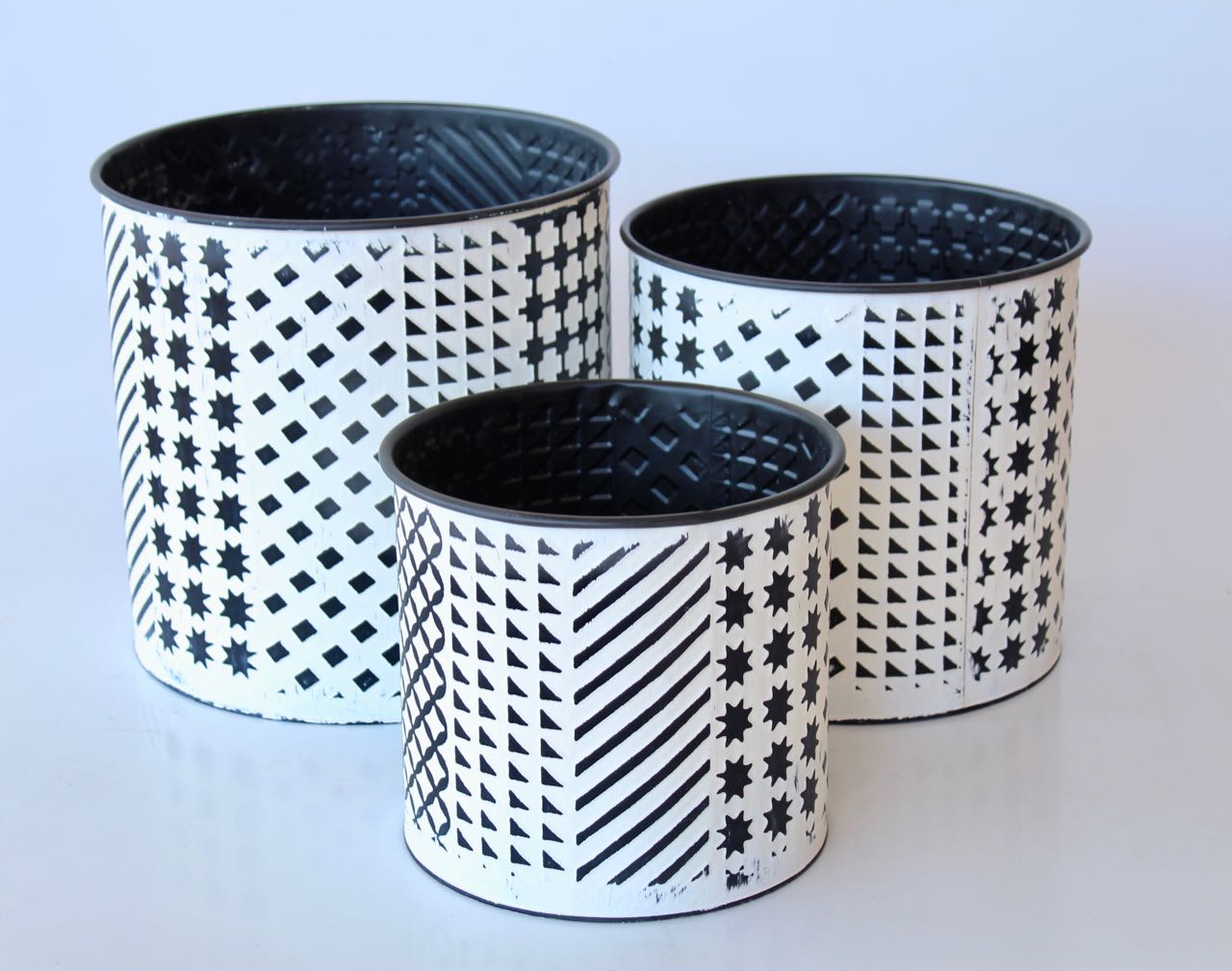 Set Of 3 Black Geometric Metal Bins