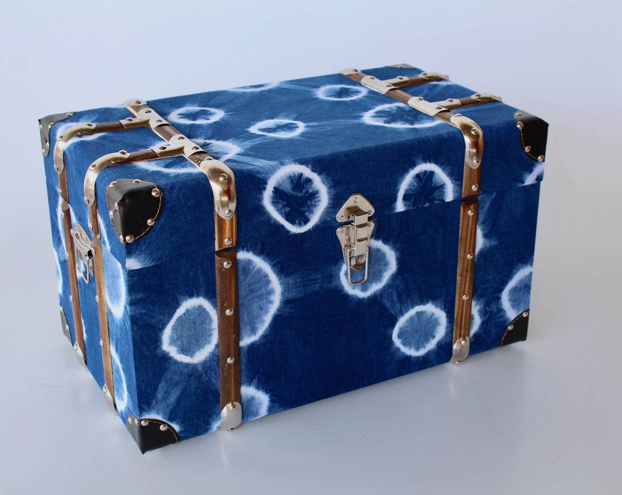 Set Of 2 Blue Tie-Dye Trunks