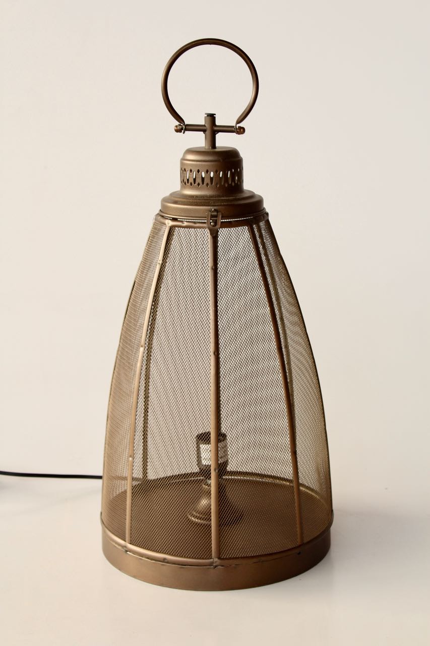 Large Hanging Mesh Electric Light