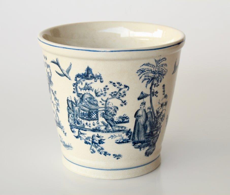 BLUE CHINESE ROUND PLANTER  21.5X23CM