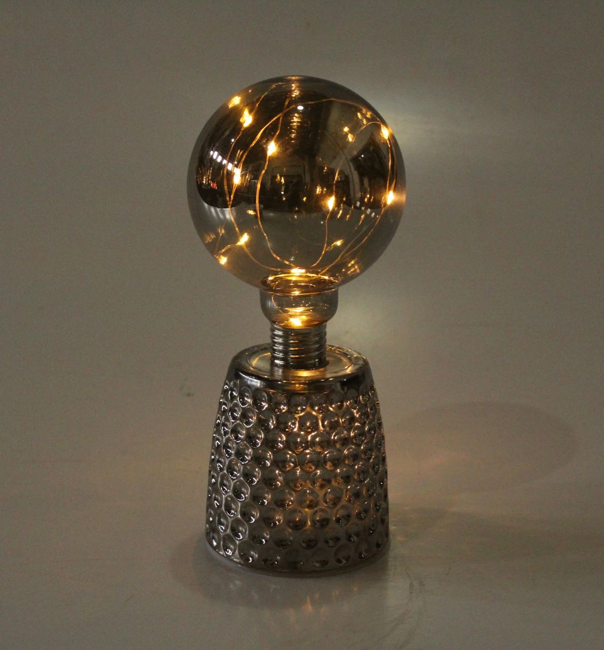 Led Round Smokey Luster On Base
