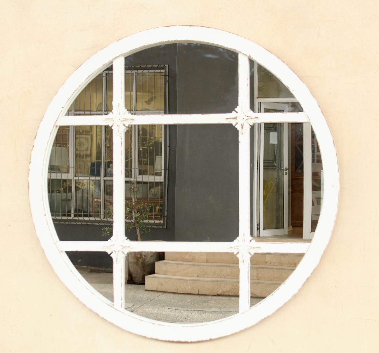 White Distressed 9 Pane Round Mirror