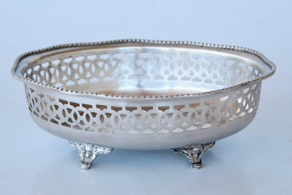 Oval Filigree Pewter Bowl On Feet