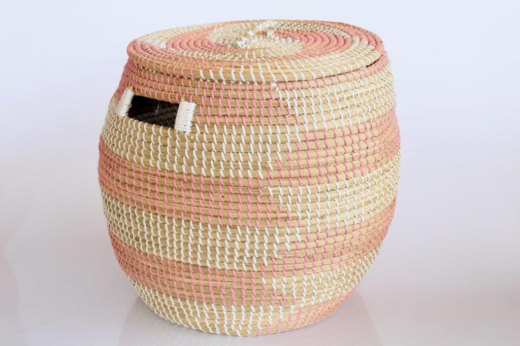 Set Of 2 Round Natural Seagrass & Pink Baskets With Lids