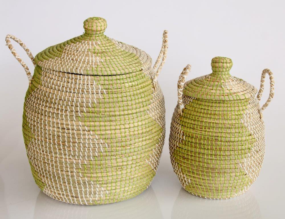 Set Of 2 Natural Seagrass & Green Baskets With Lids