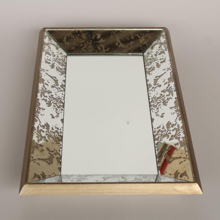 Mirrored Tray Hanging