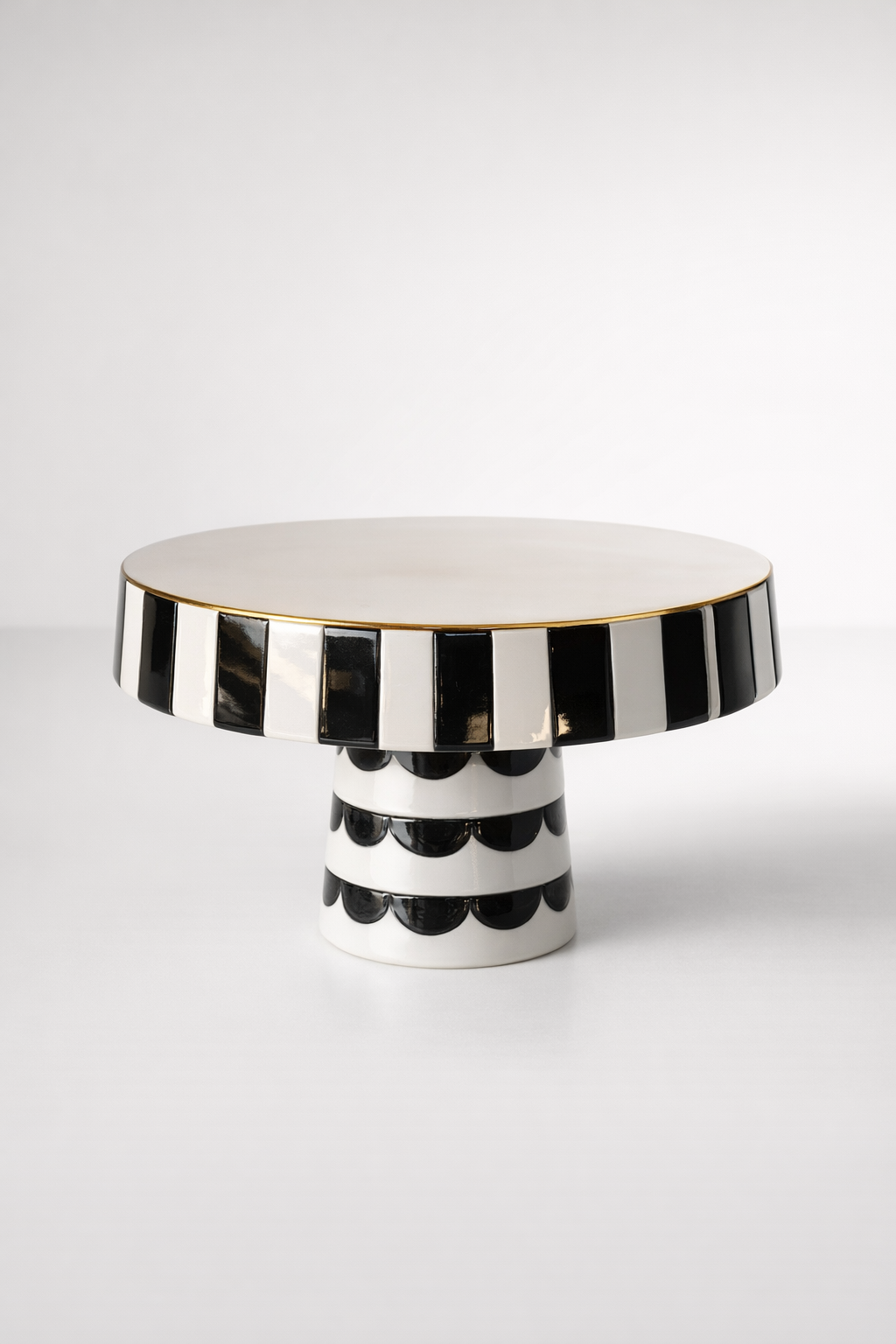 Medium Black & White Cake Stand Stripe Edge