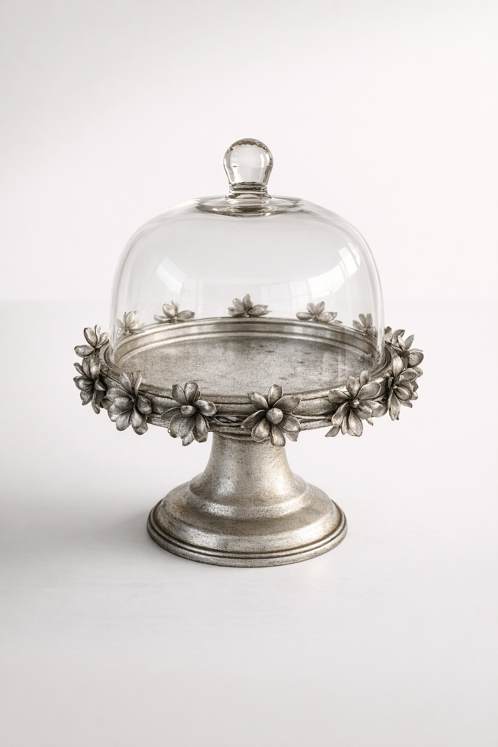 Silver Metal Cake Stand With Dome