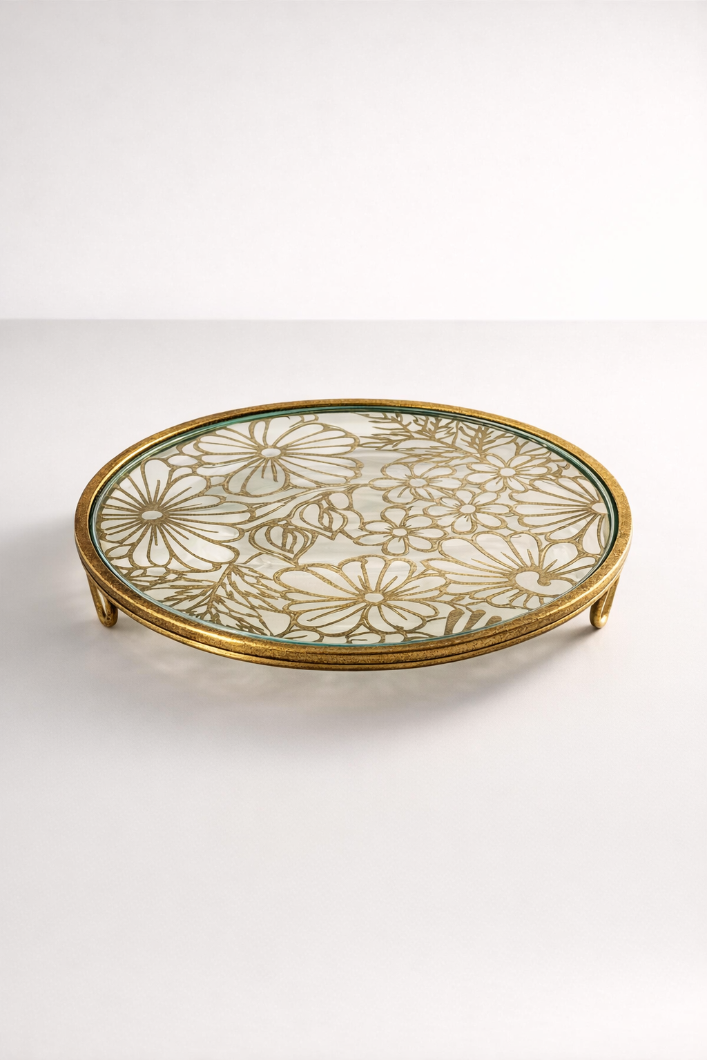 Round Metal Detail Cake Stand