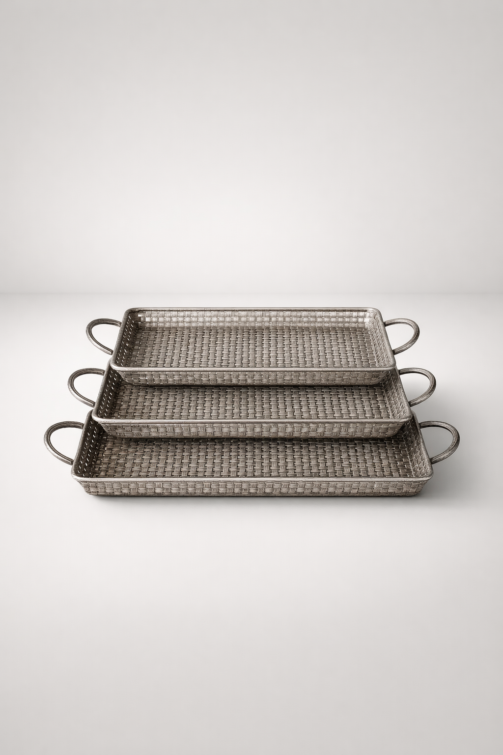 Set of 3 Silver Lattice Metal Trays