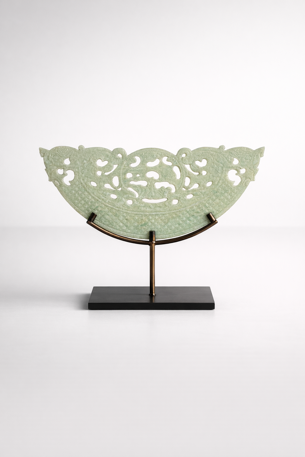 Medium Green Cut Out Sandstone On Metal Stand