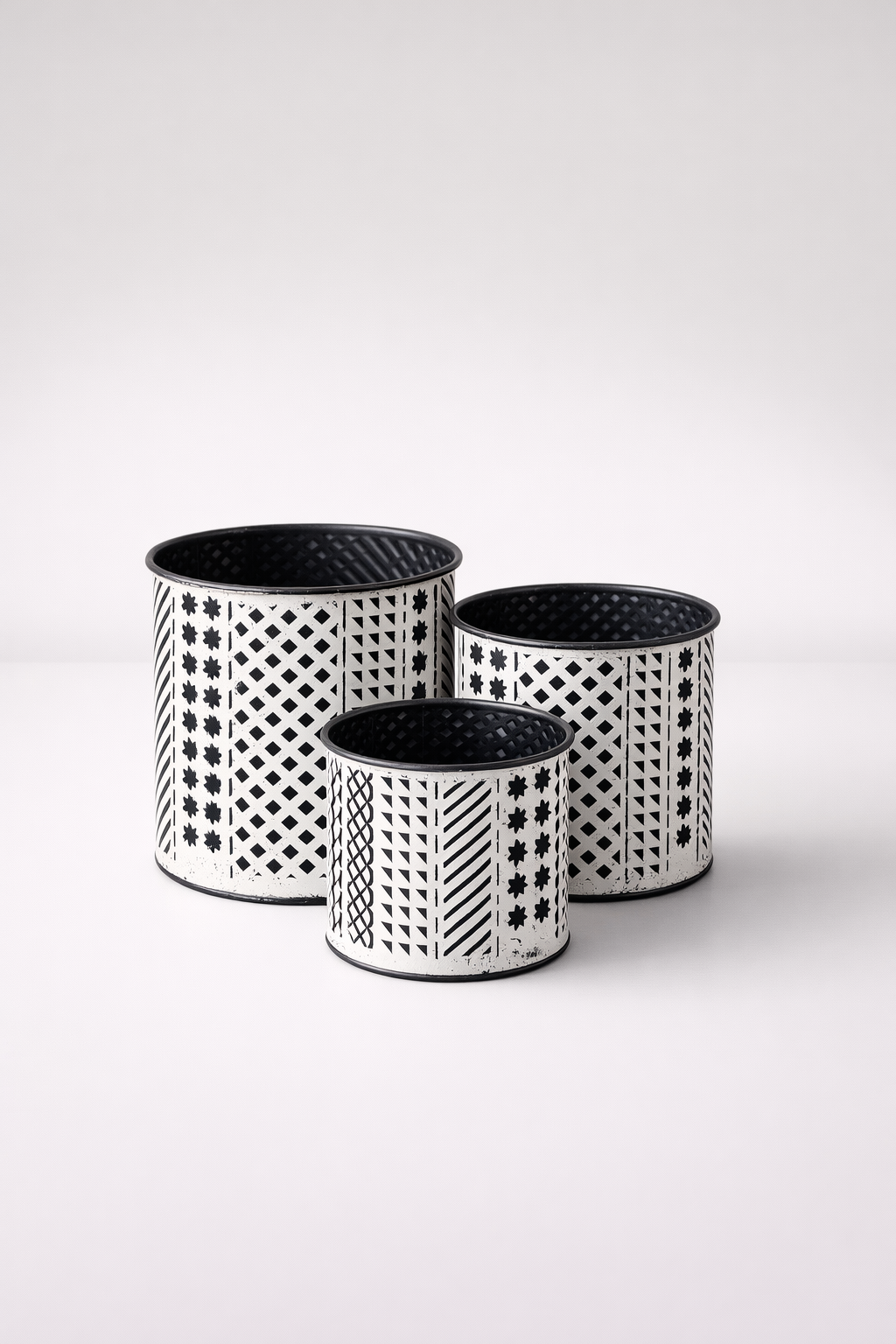 Set Of 3 Black Geometric Metal Bins