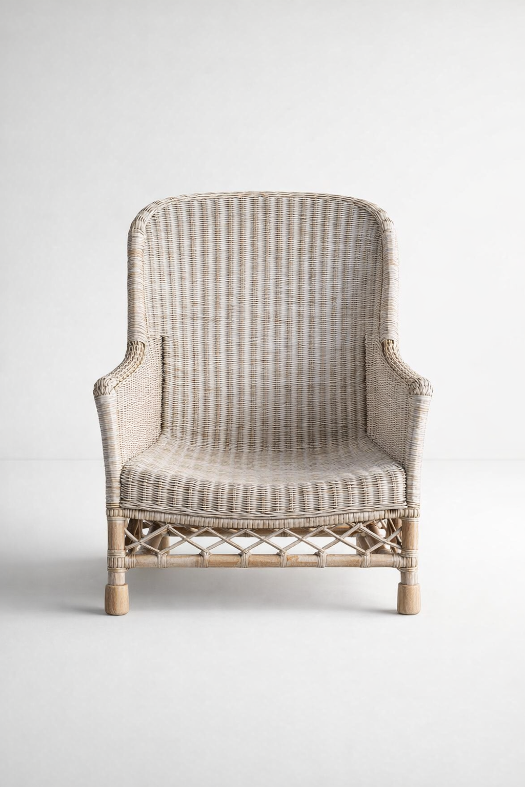 White Washed Gin & Tonic Chair