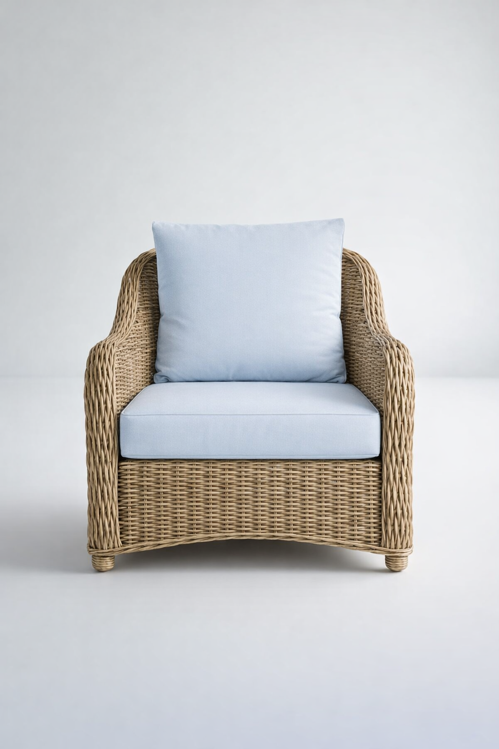 Outdoor Chair With Off-White Cushions