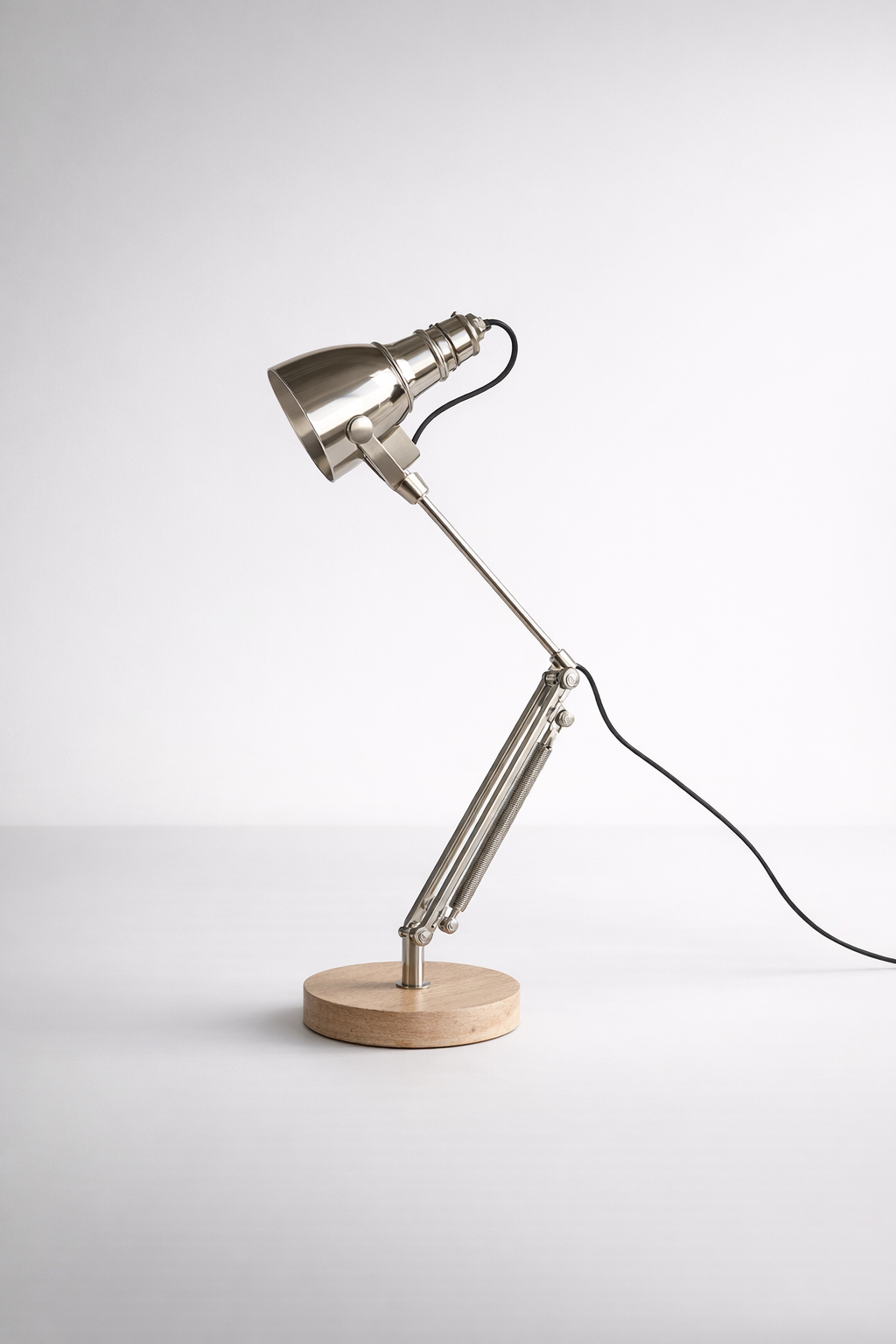 Silver & Mango Wood Table Lamp