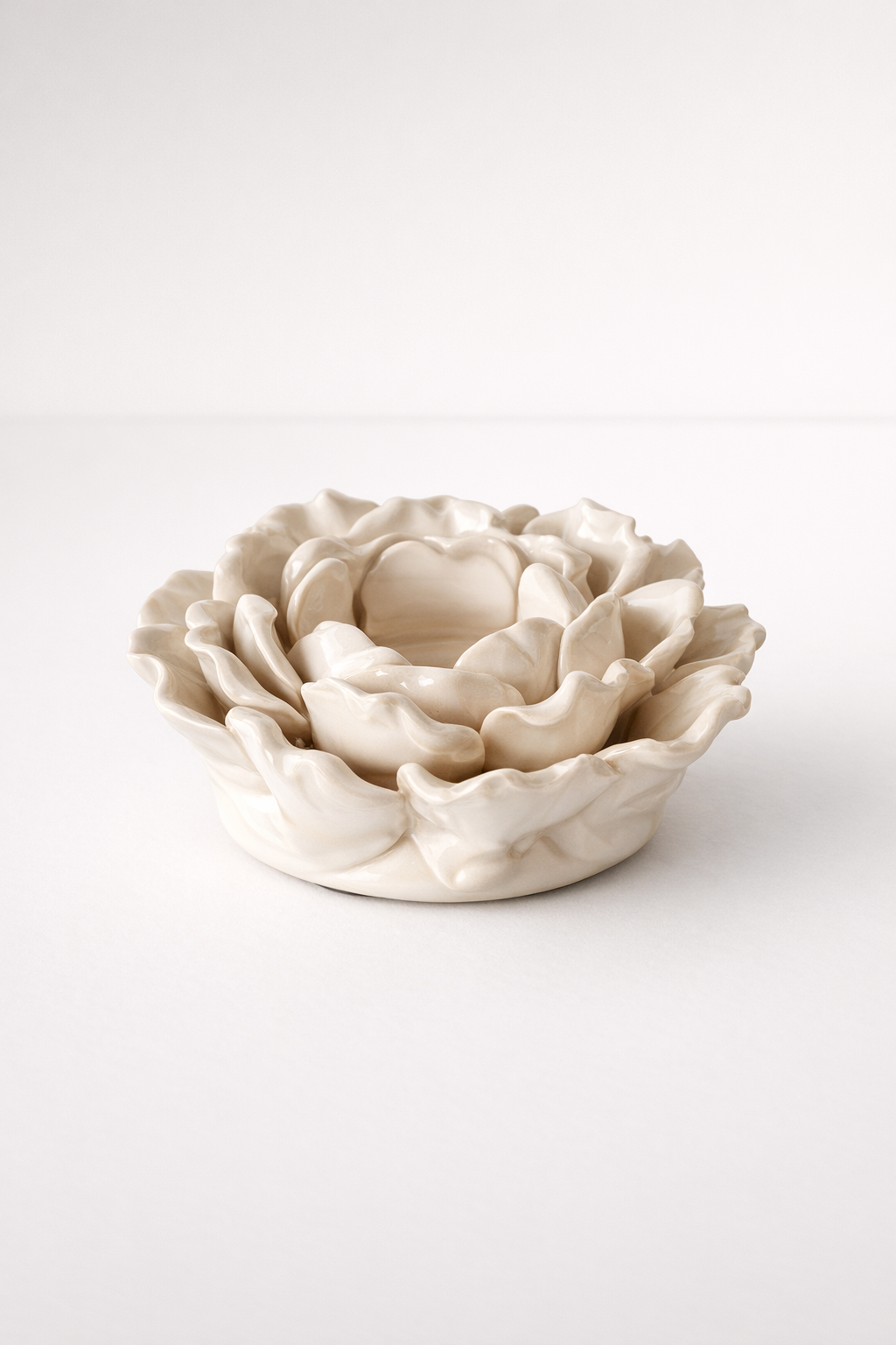 Off White Petal Candle Holder