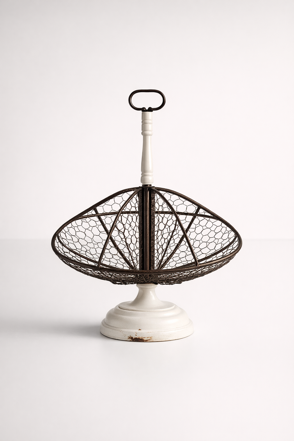 Swivel Wire Fruit Basket
