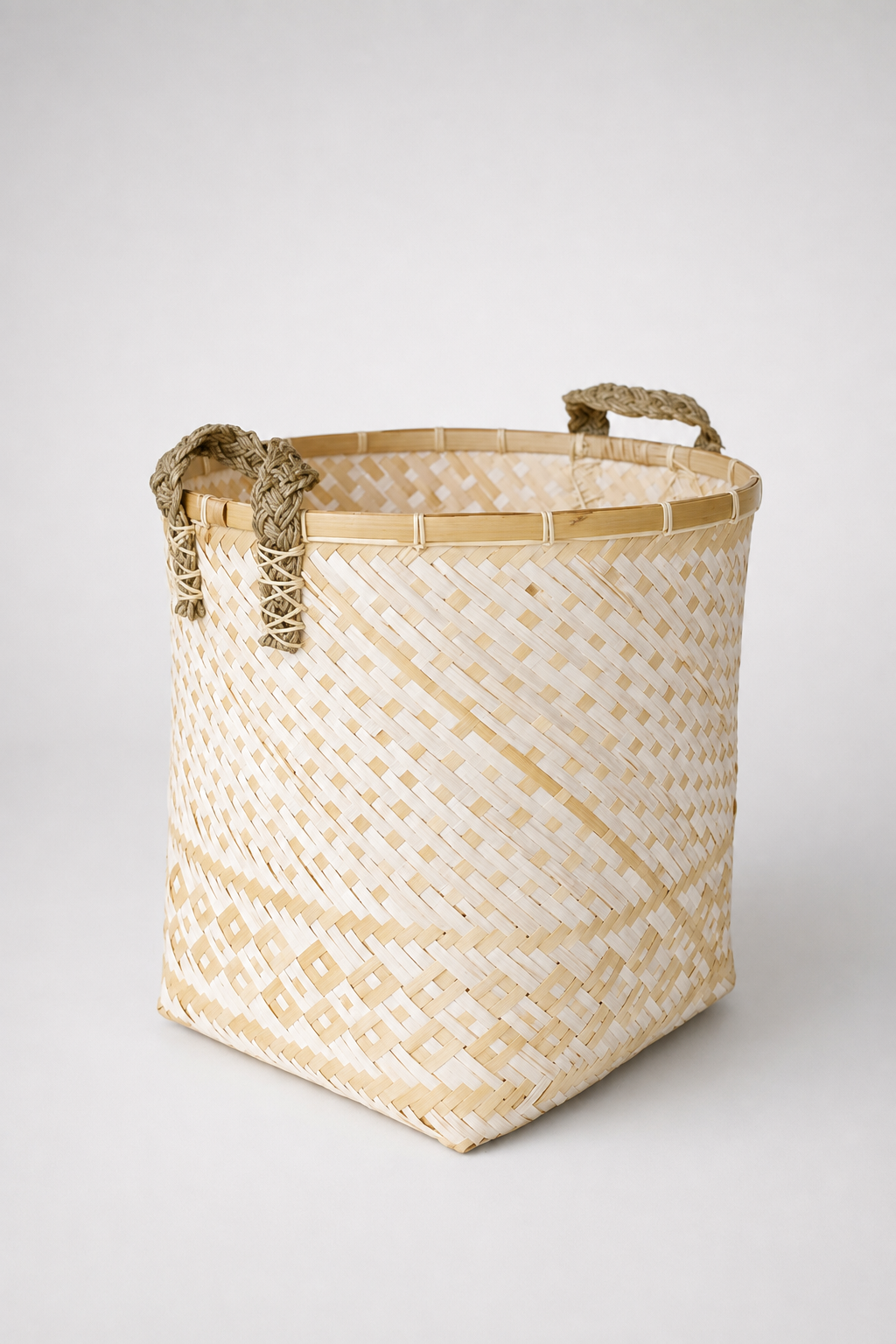 White & Natural Bamboo Basket Reed Handle
