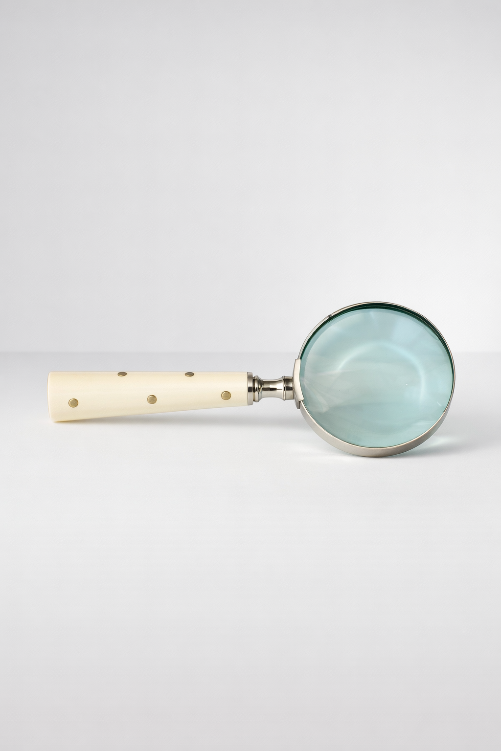 Silver Magnifying Glass Cream Hand Brass Spots