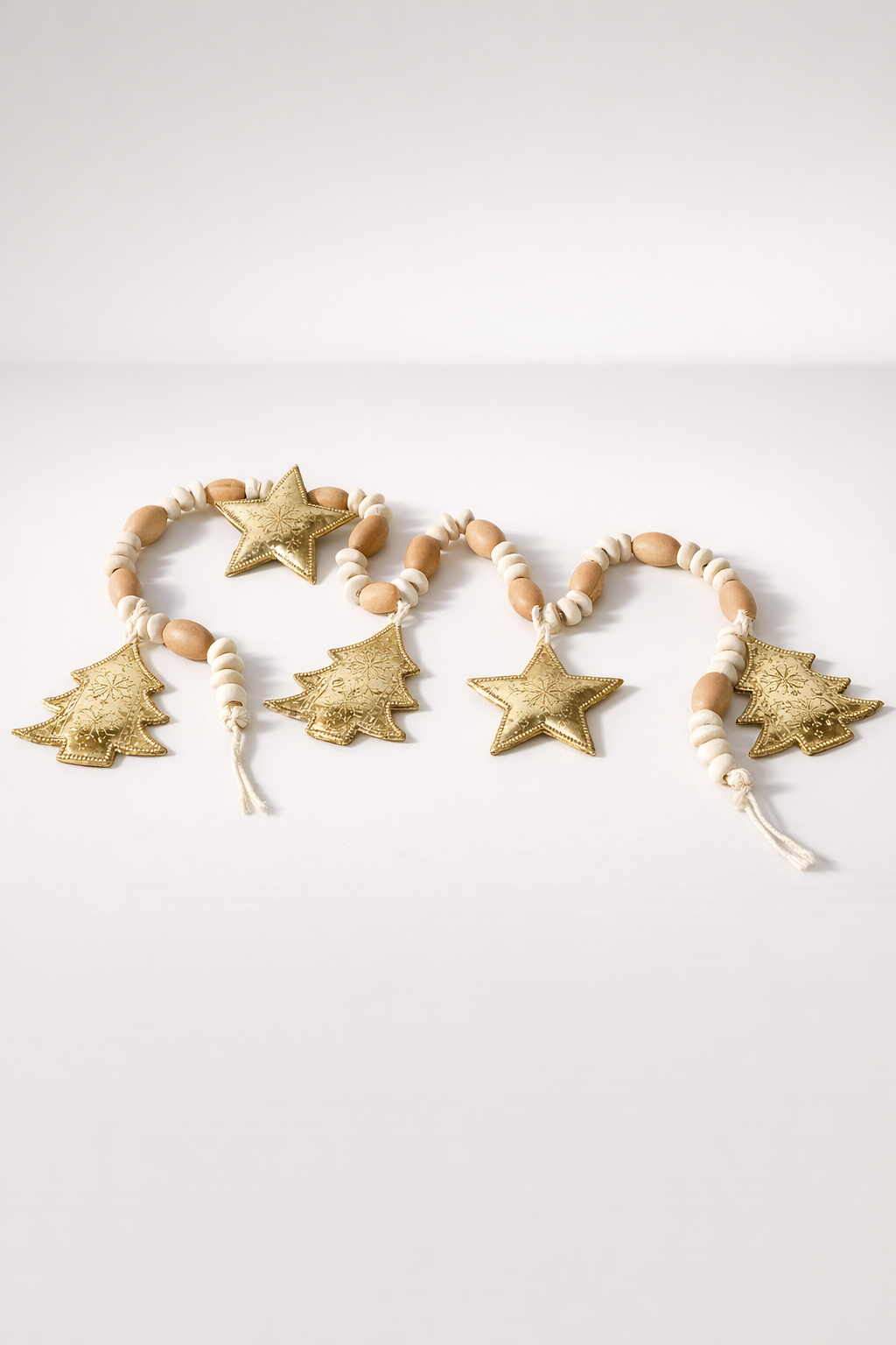 String Of Beads With Gold Stars & Trees