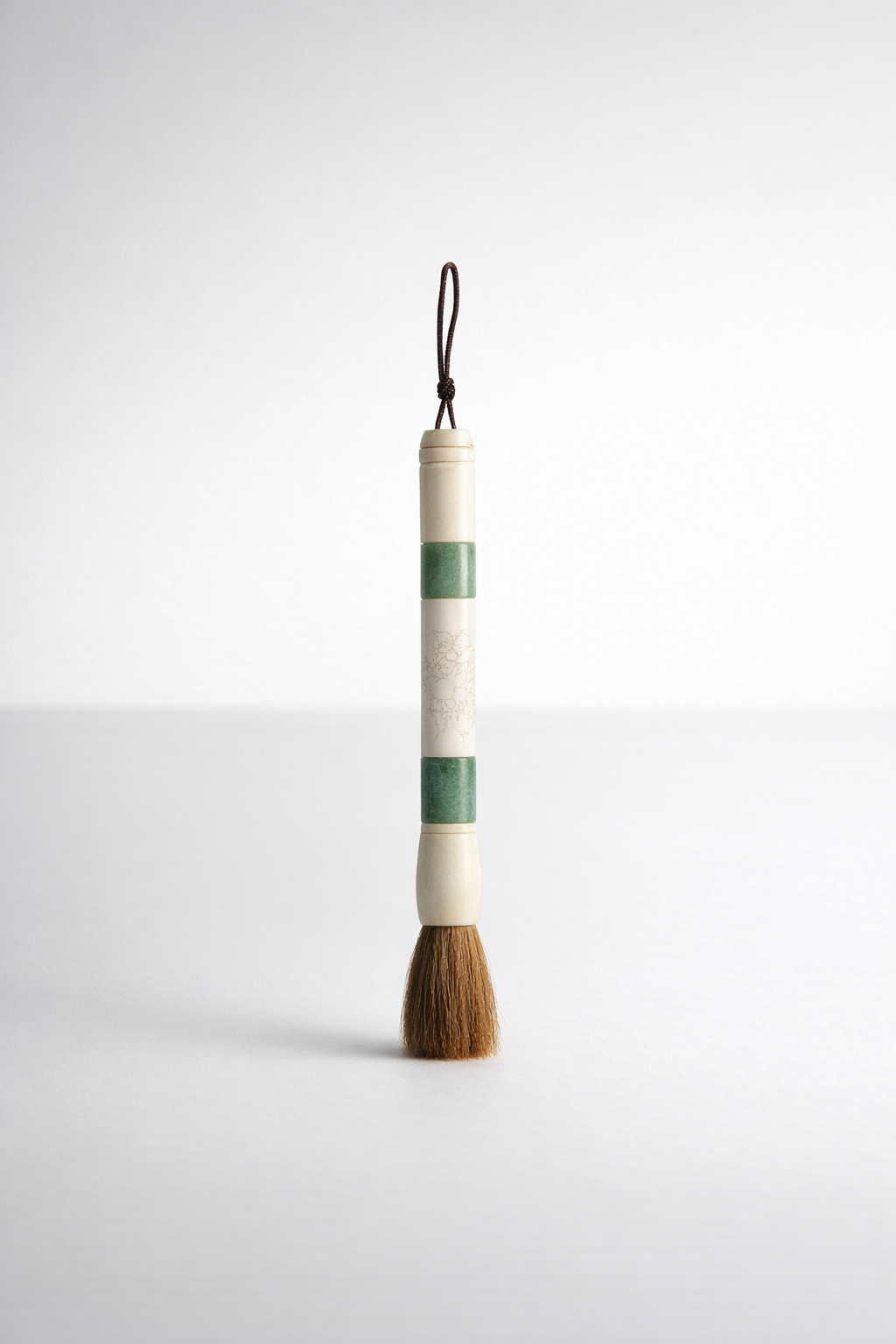 Antique P/Brush Jade/Engrave