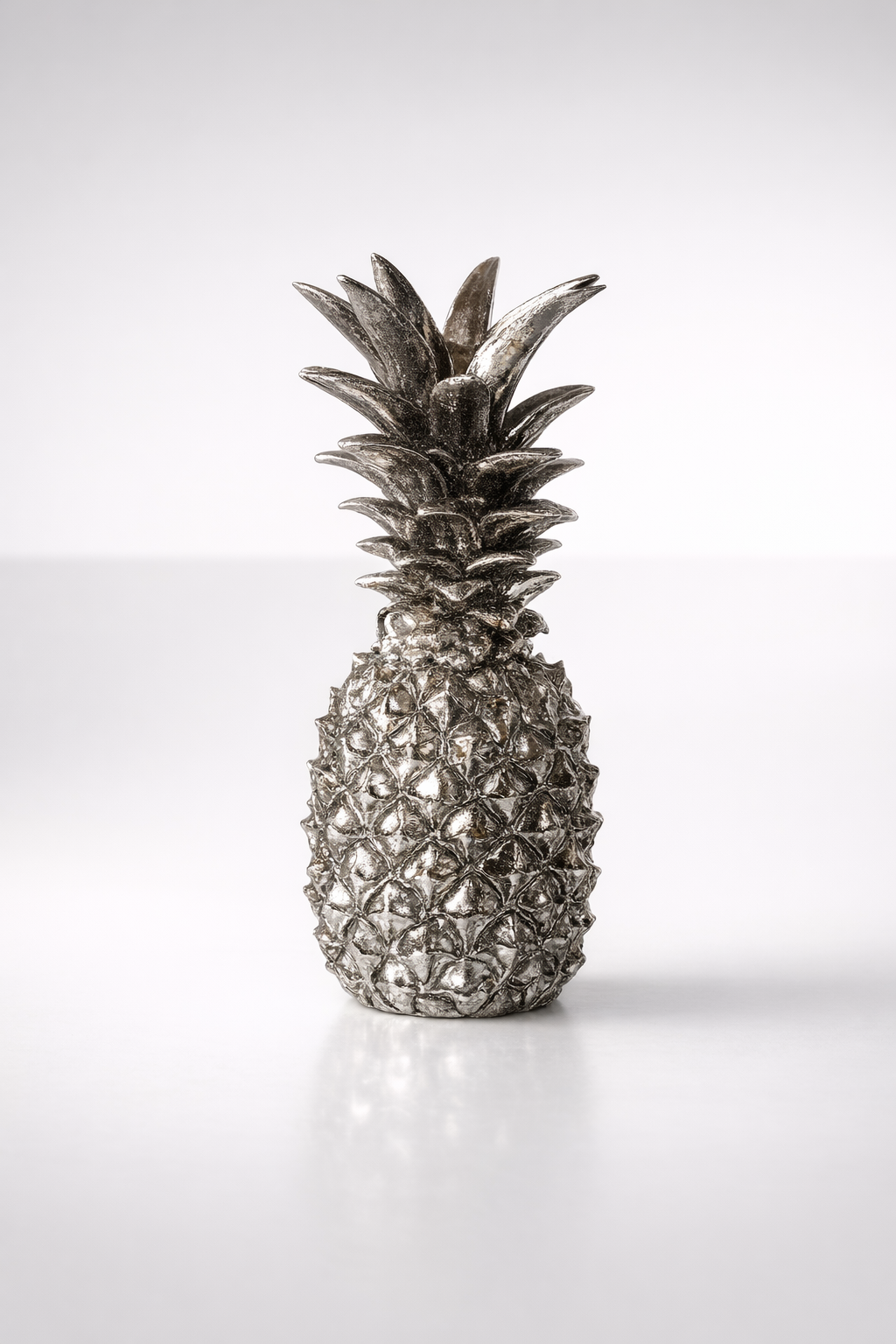 Silver Resin Pineapple