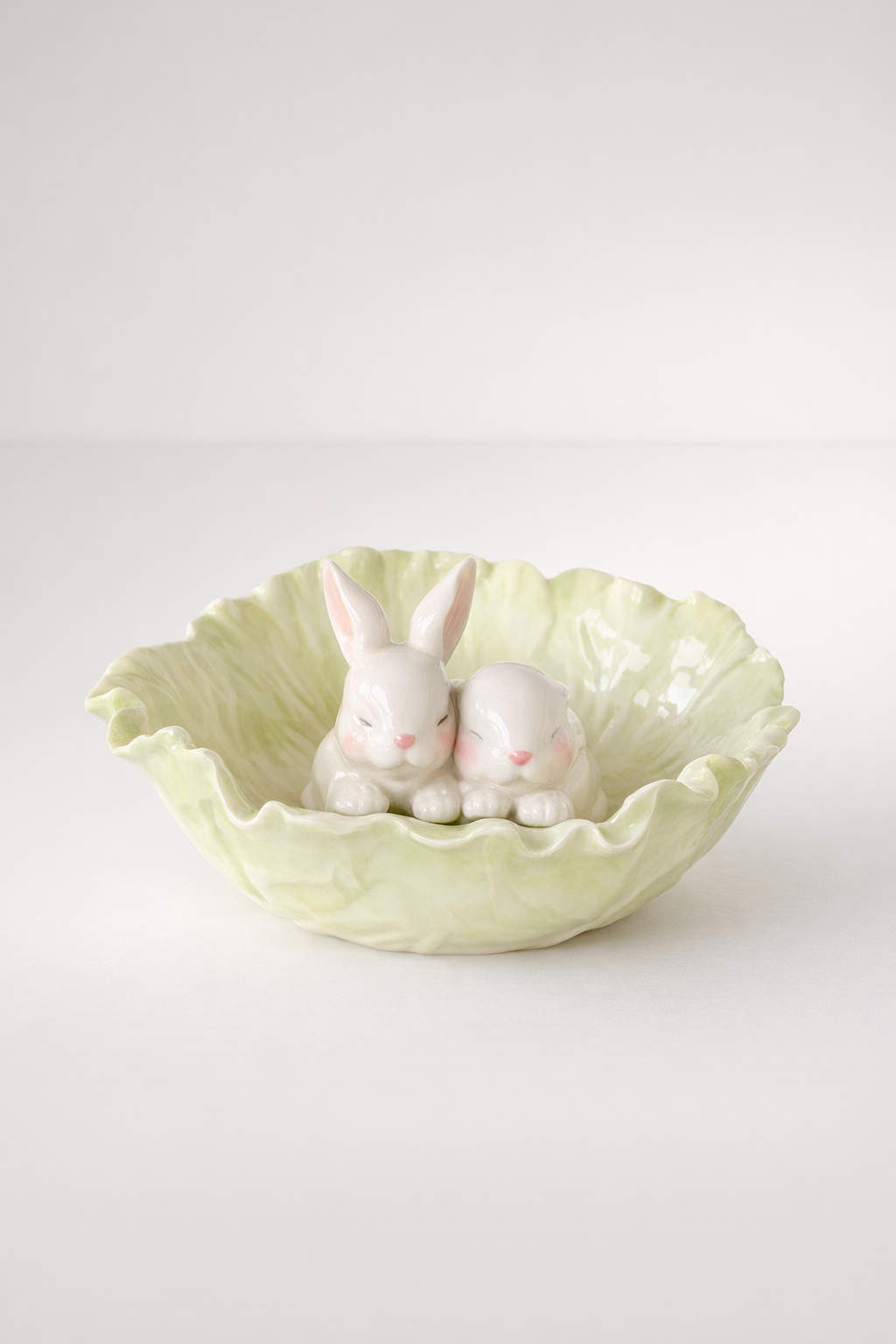 Green & White Cabbage Bowl With 2 Rabbits