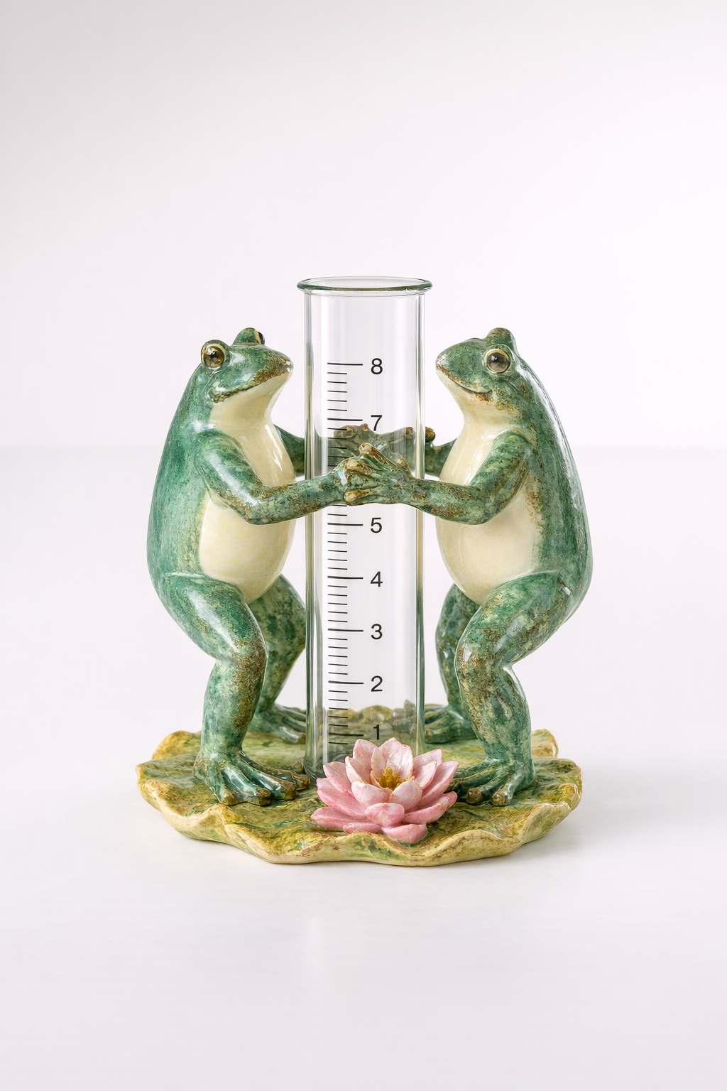 2 FROGS WITH RAIN GAUGE  22X18CM