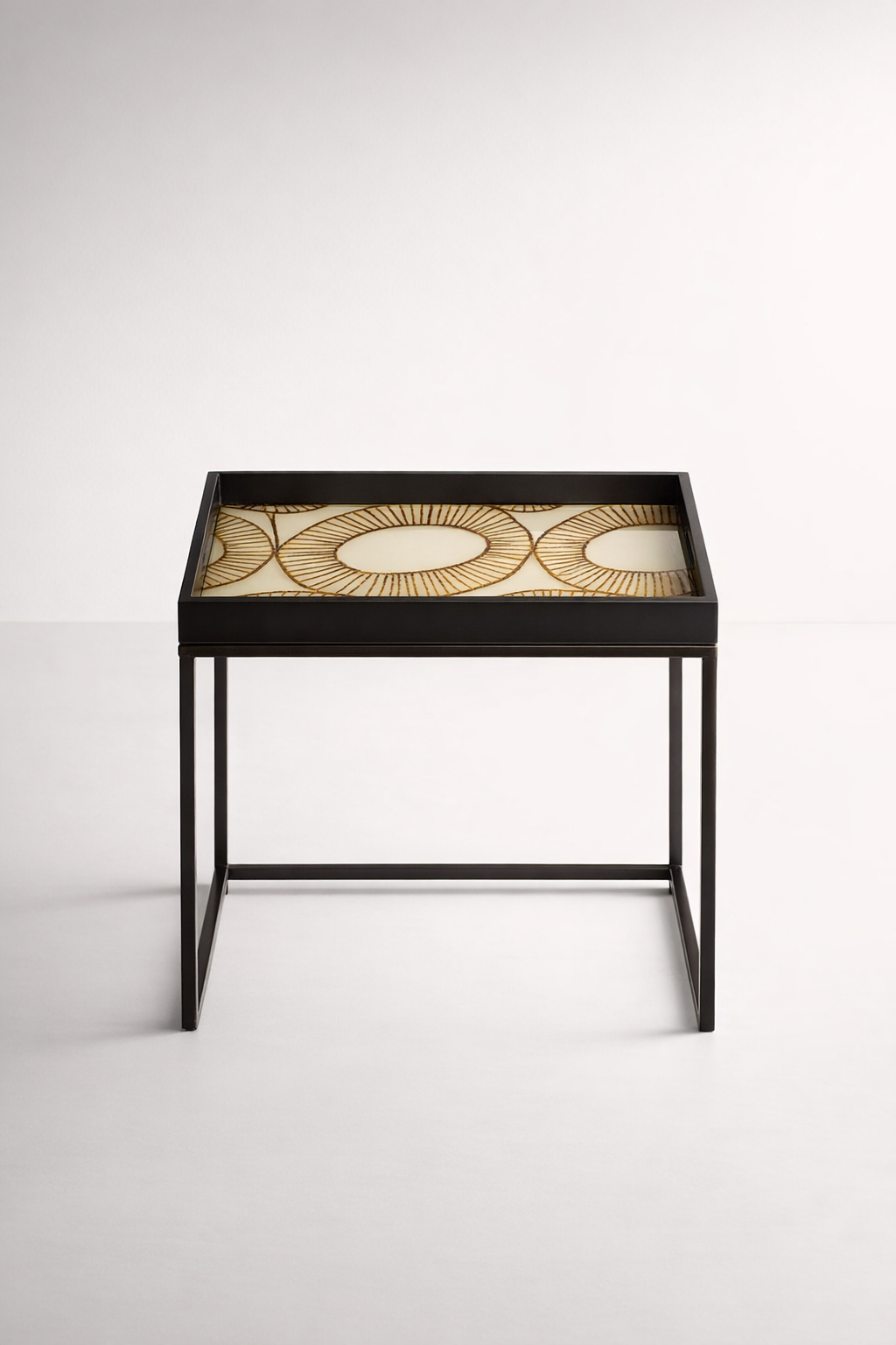 Small Gold Circle Side Table With Tray