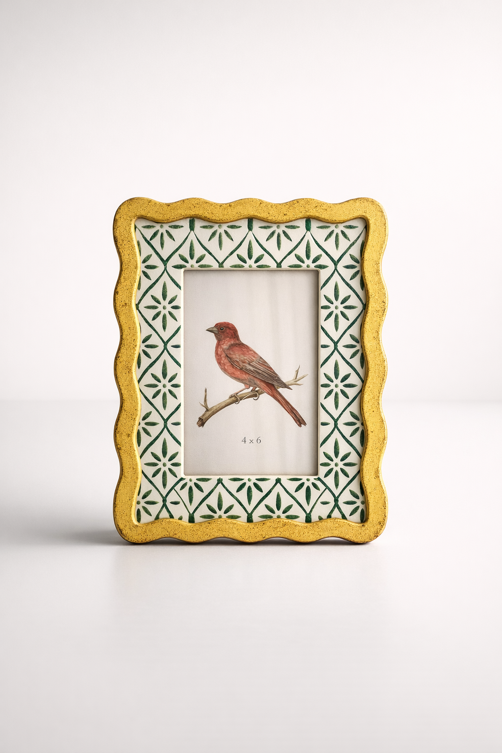 Scallop & Green Standing Photo Frame