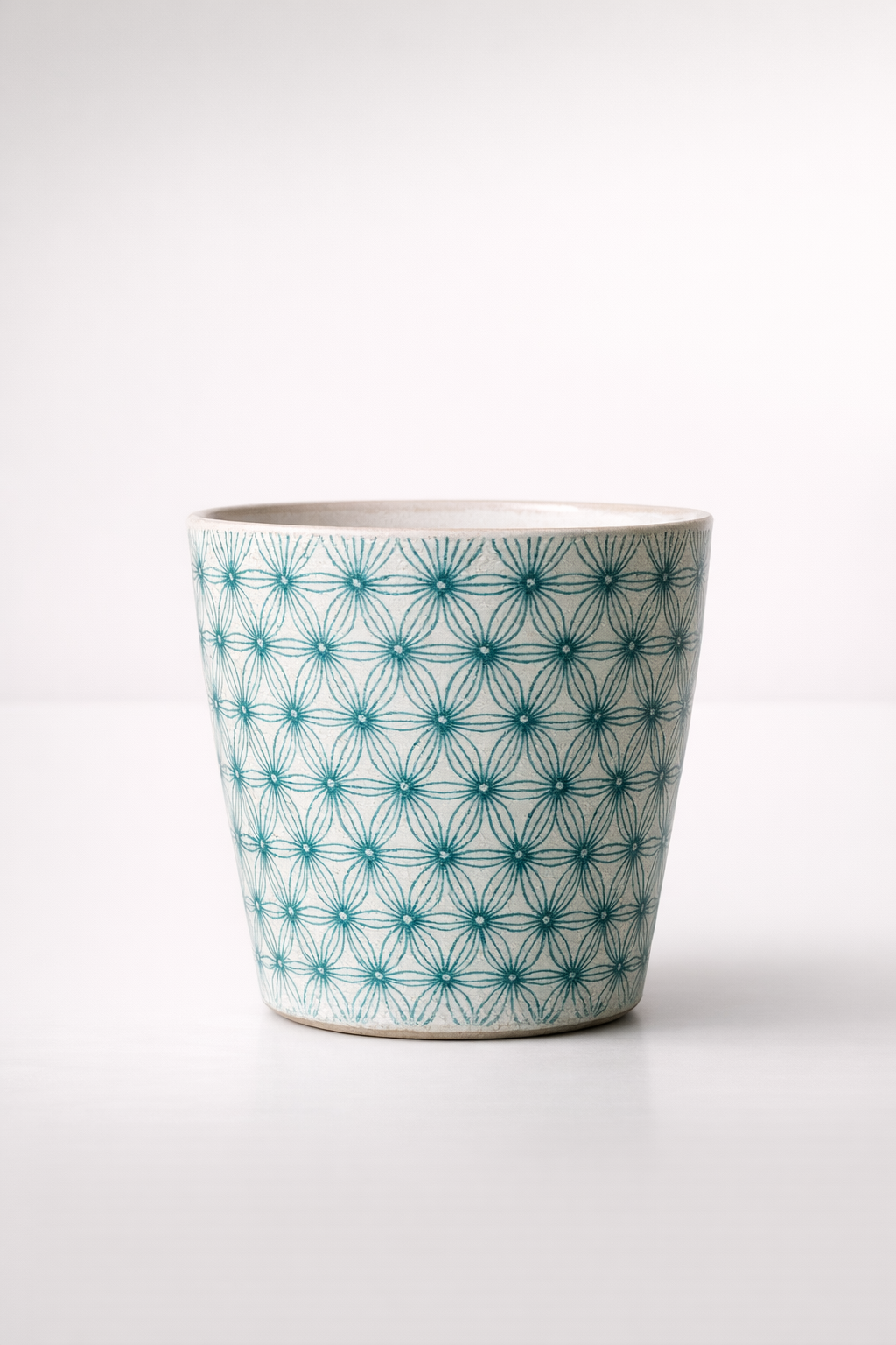 Turquoise Round Crisscross Planter