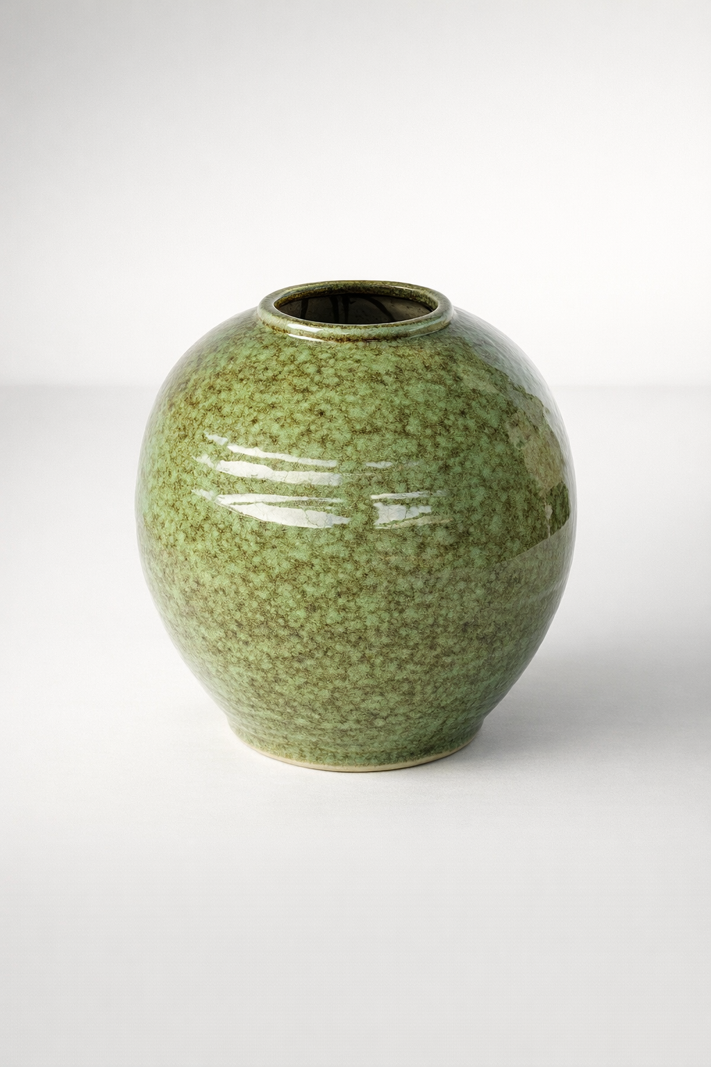 Extra Large Round Green Mottled Jar