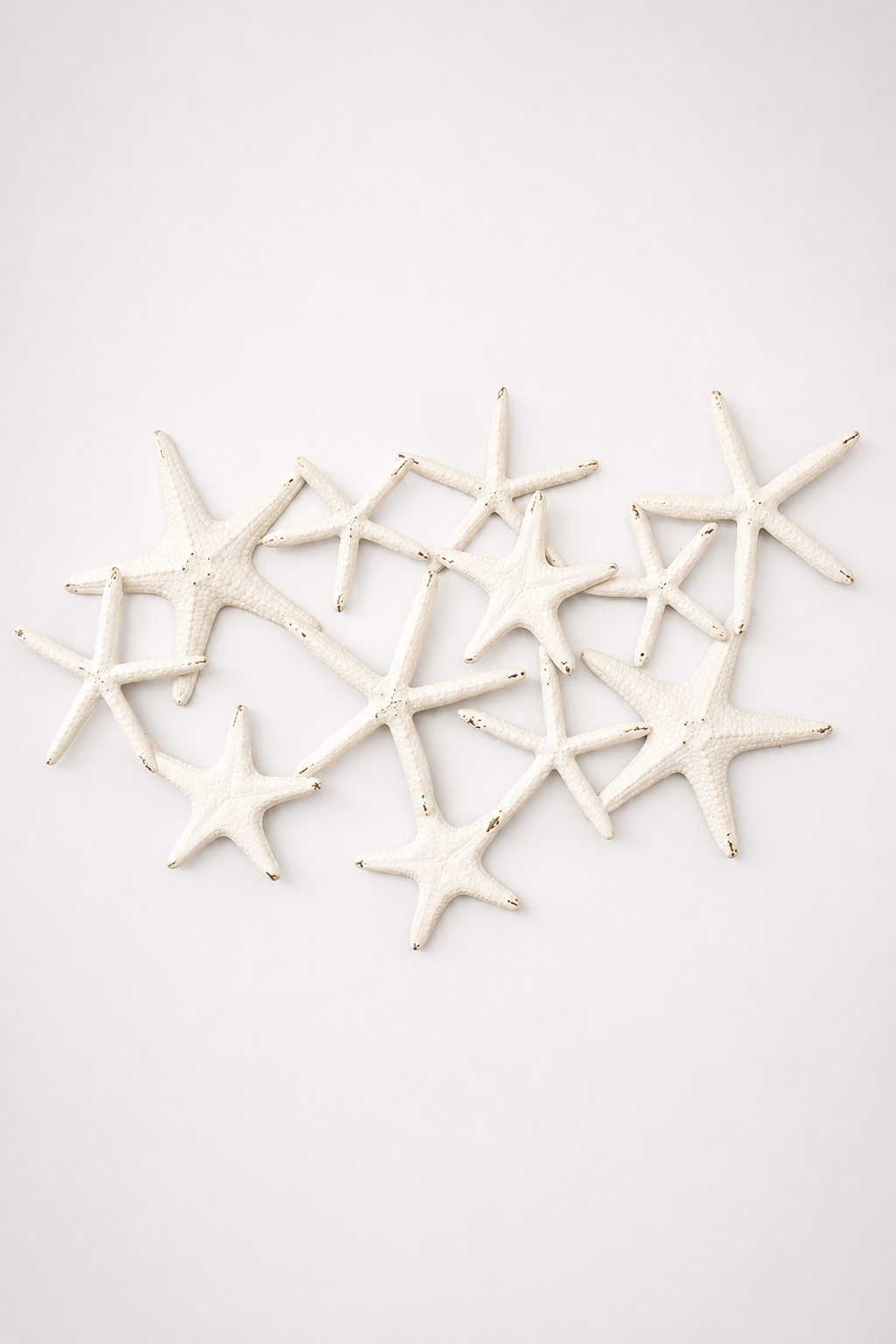 White Metal Starfish Wall Hanging