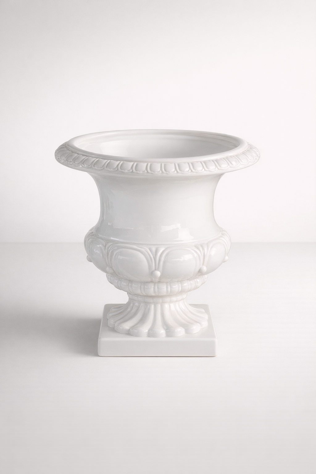 Large White Vase Or Urn