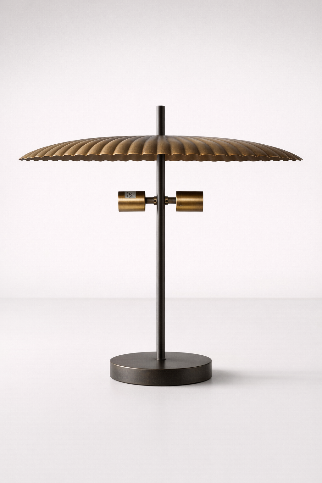 Electric Metal Double Bulb Lamp