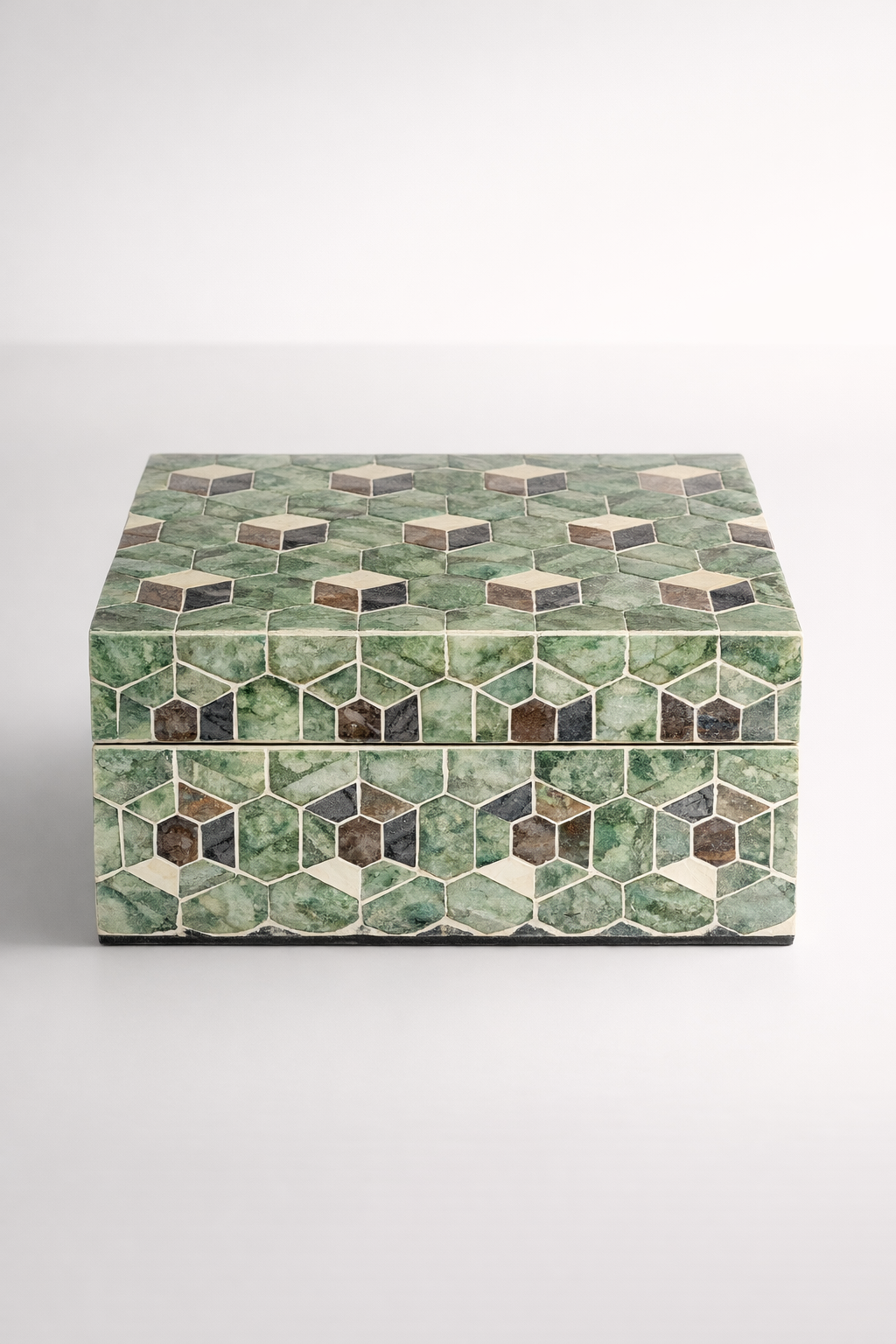 Green Geometric Capiz Box